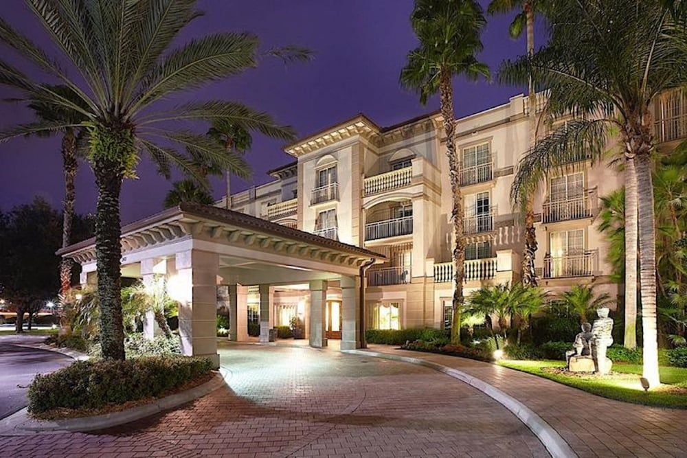 Trianon Bonita Bay Hotel 1