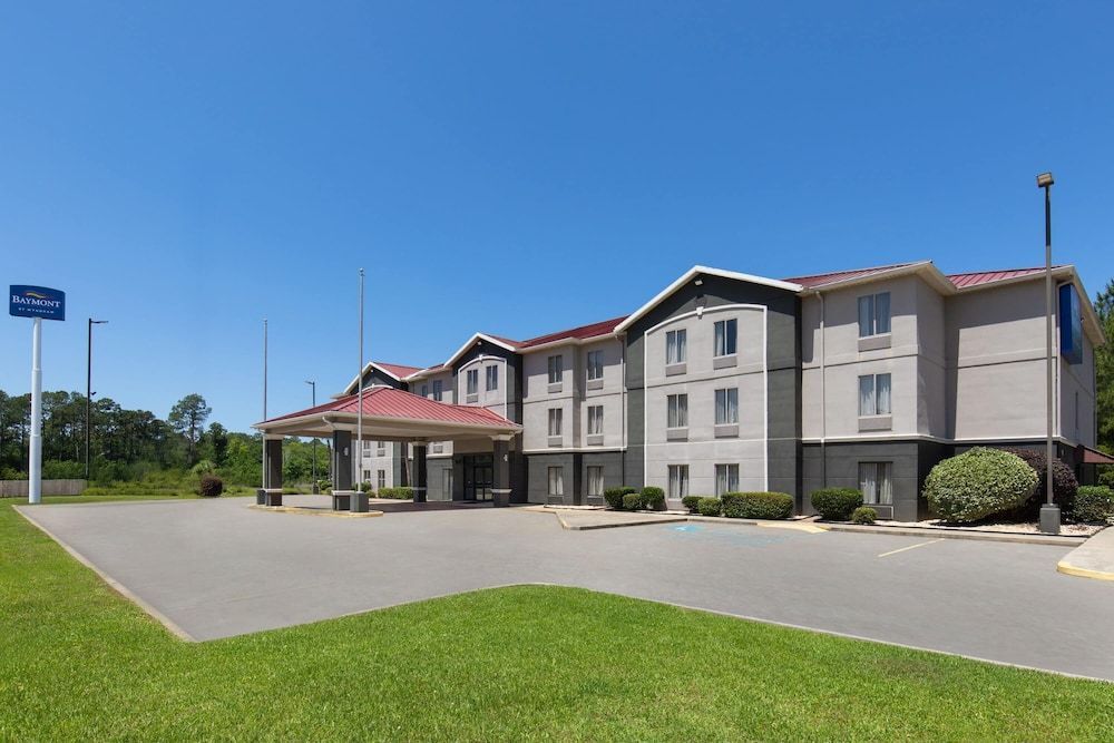 Baymont by Wyndham Moss Point Pascagoula 1
