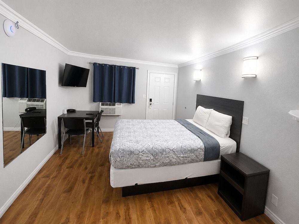 Seaway Motel 1