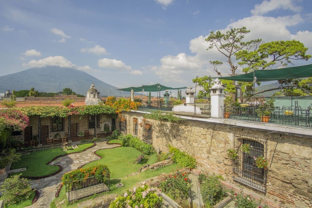 Hotel Posada de Don Rodrigo Antigua 1