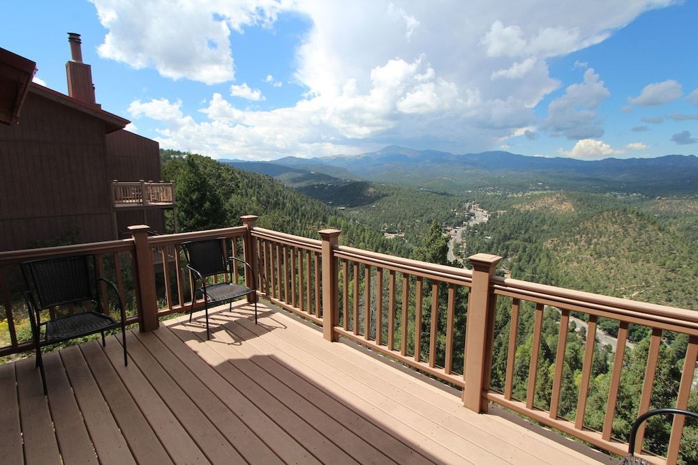 Crown Point Resort 1