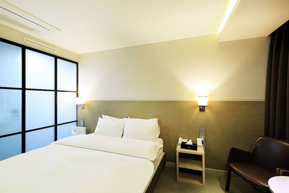CS Avenue Tourist Hotel 2