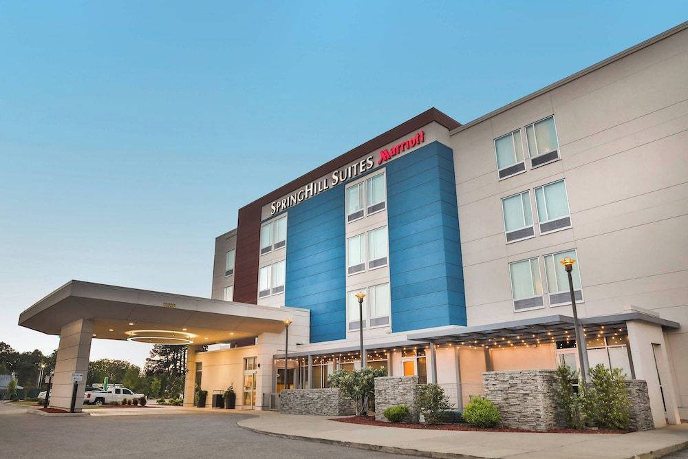 SpringHill Suites Lumberton 1