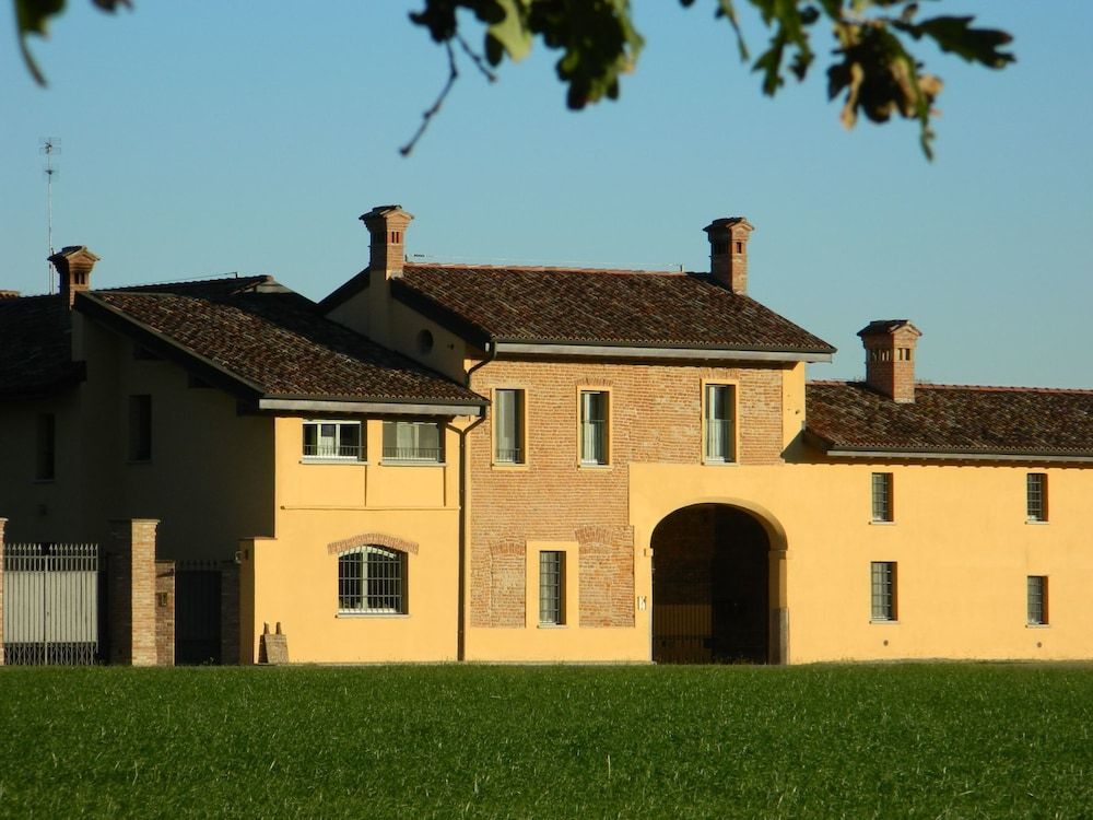 Agriturismo Cascina Pezzolo 1