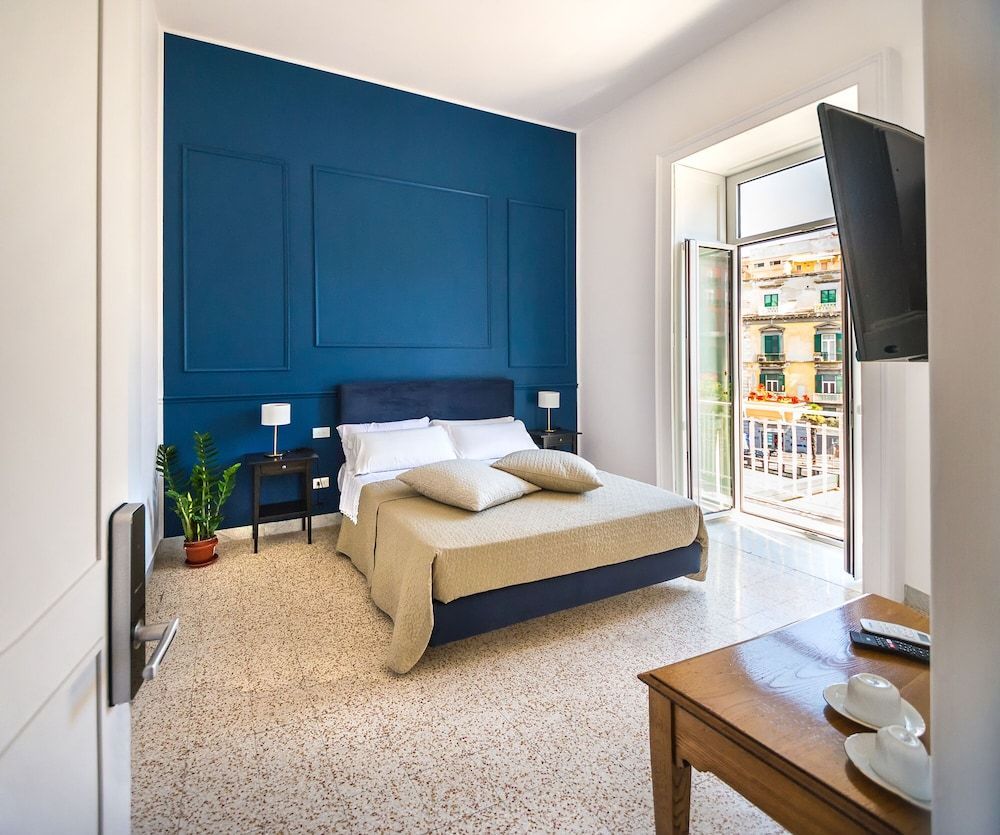 MONART HOSPITALITY Cavour 2