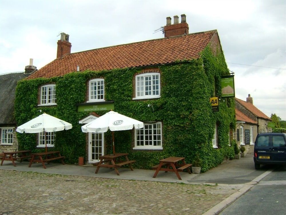 Wentworth arms 1
