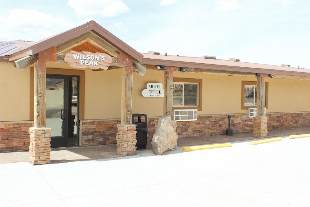 Bryce UpTop Lodge 1