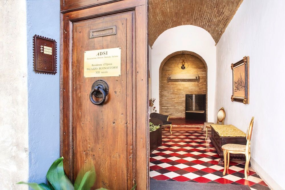 Residenza D'Epoca Palazzo Buonaccorsi 2
