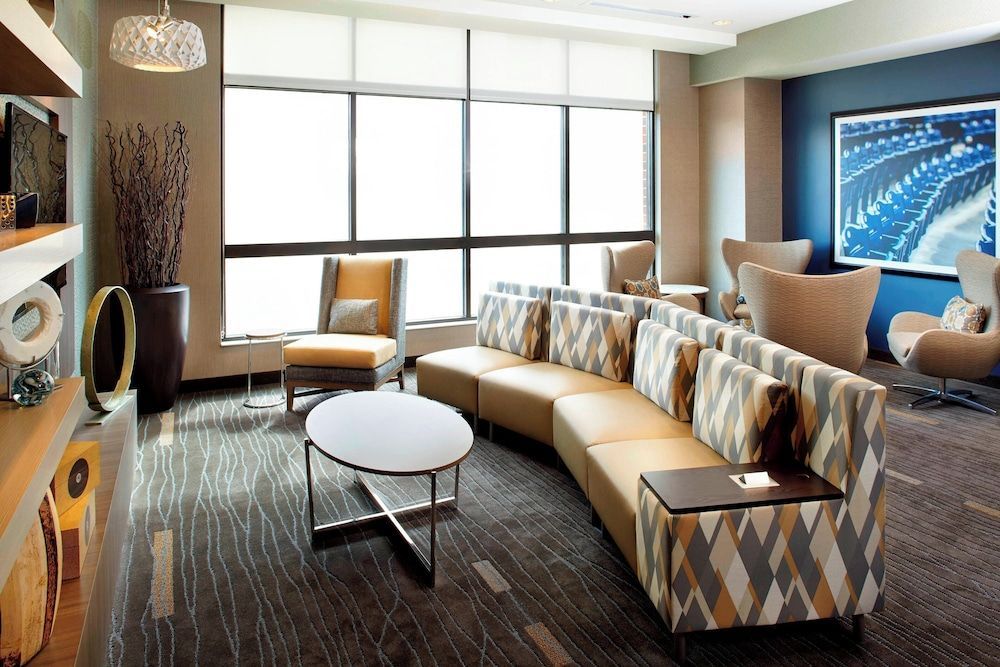 Courtyard by Marriott Akron Downtown 1