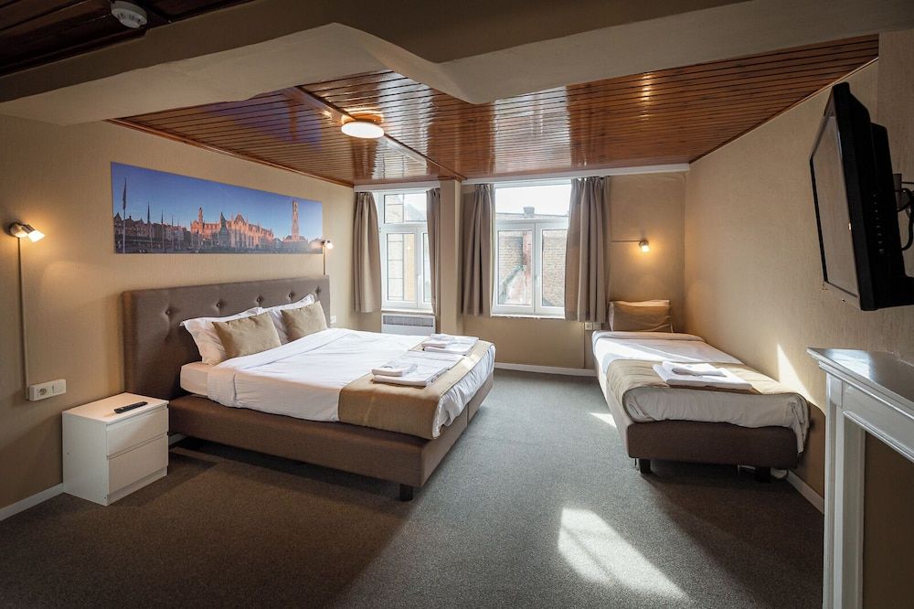 Hotel Cavalier 2