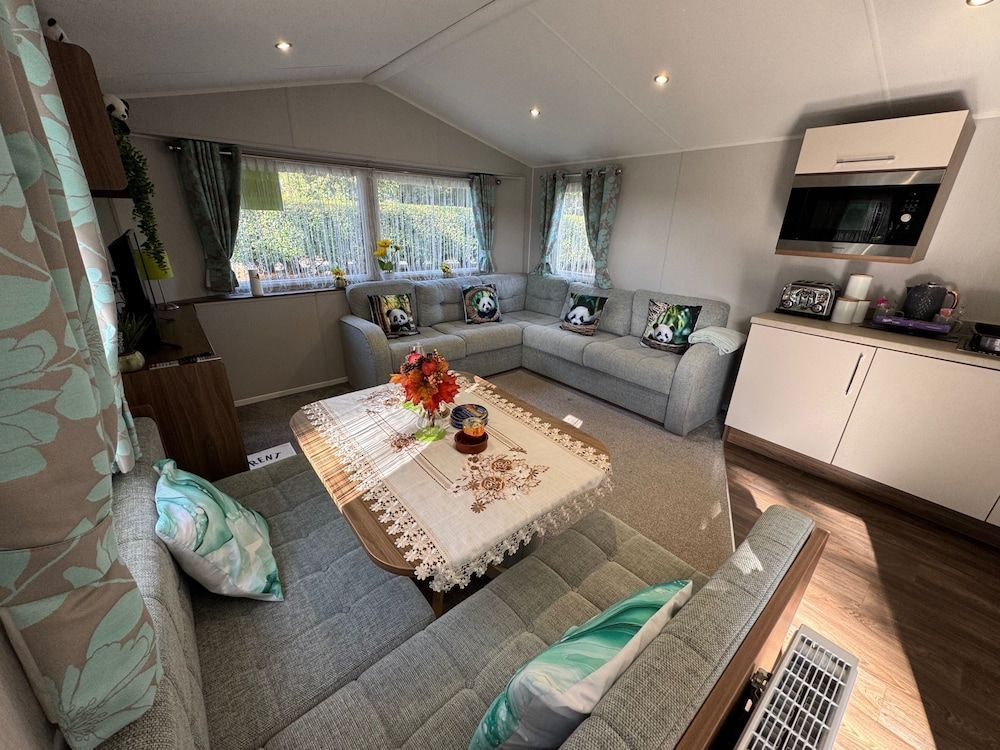 Wl34 Caravan Haggerston Castle Private Decking 1