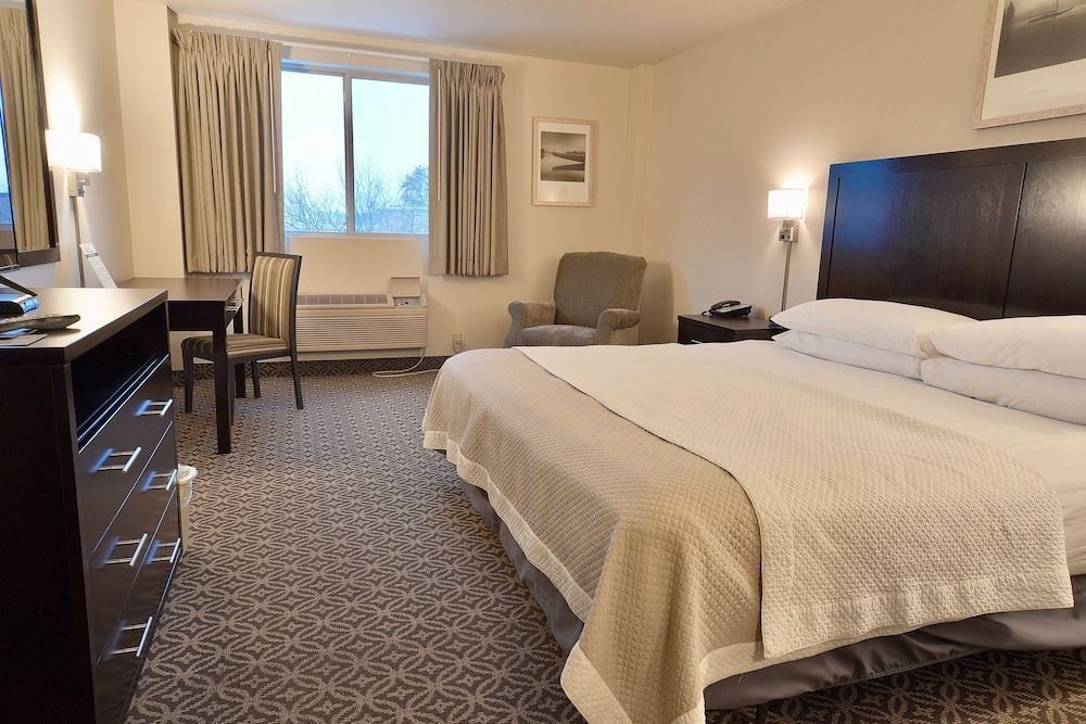 The Madison Inn 1