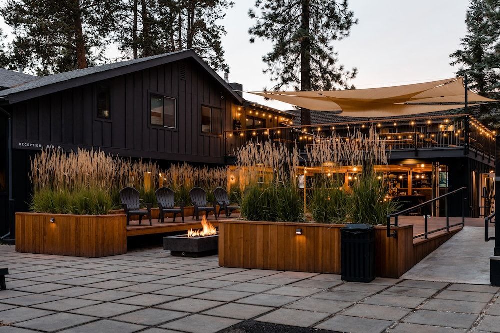 The Coachman Hotel 1