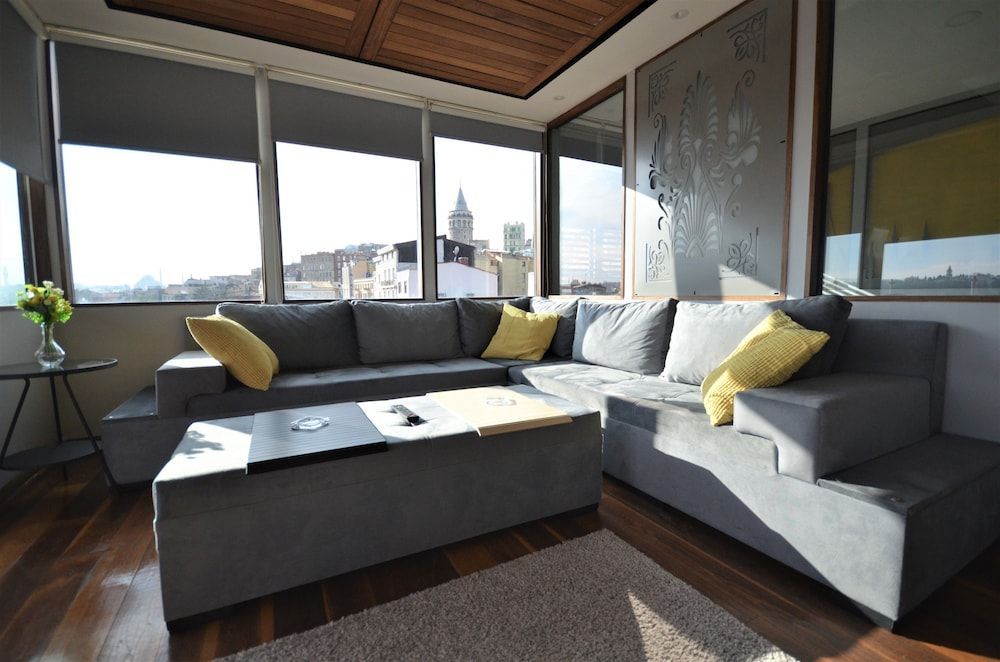 Ünver Galata Apart 1