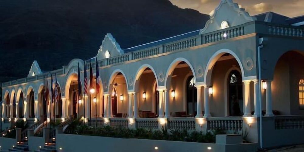 The Royal Hotel 1