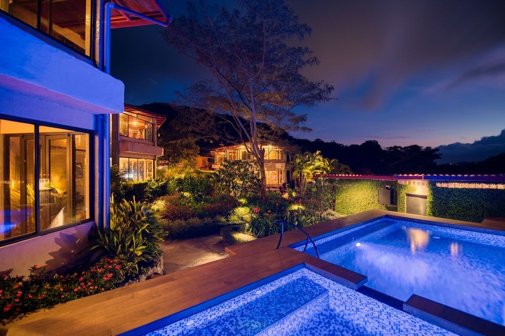 The Inn at Palo Alto 1