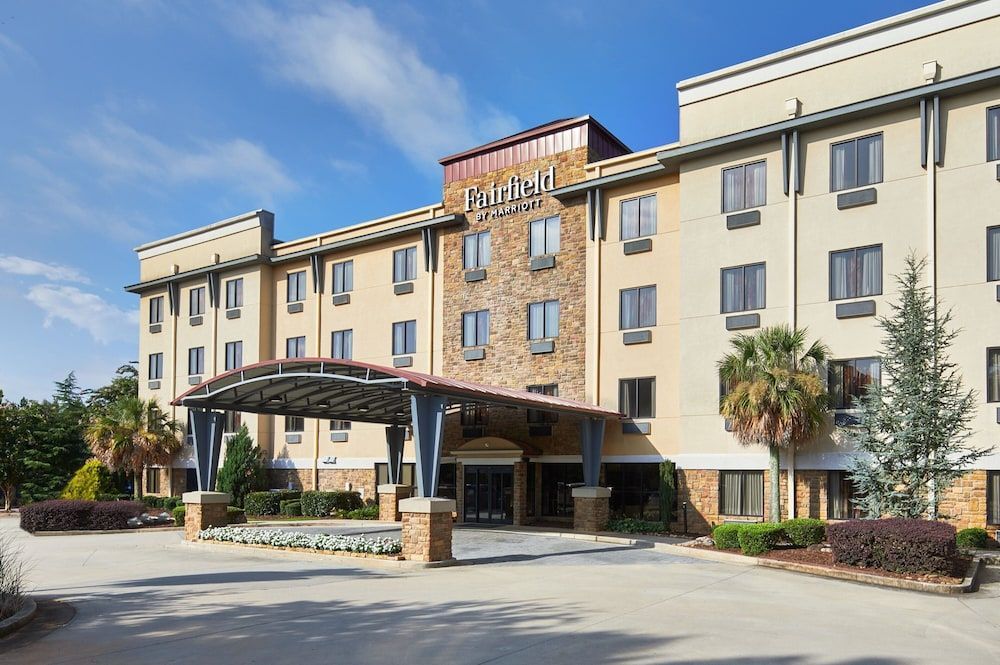 Fairfield Inn & Suites by Marriott Gainesville 1