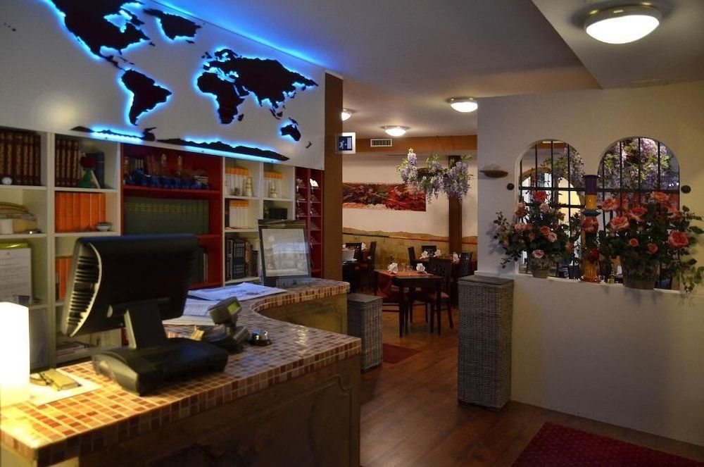 New Hotel Dulcinea 1