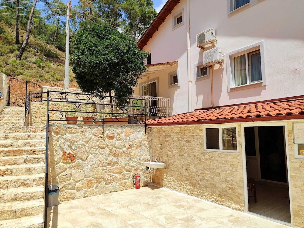 Bucak Apart Hotel Göcek ''Beach 1 km'' 2