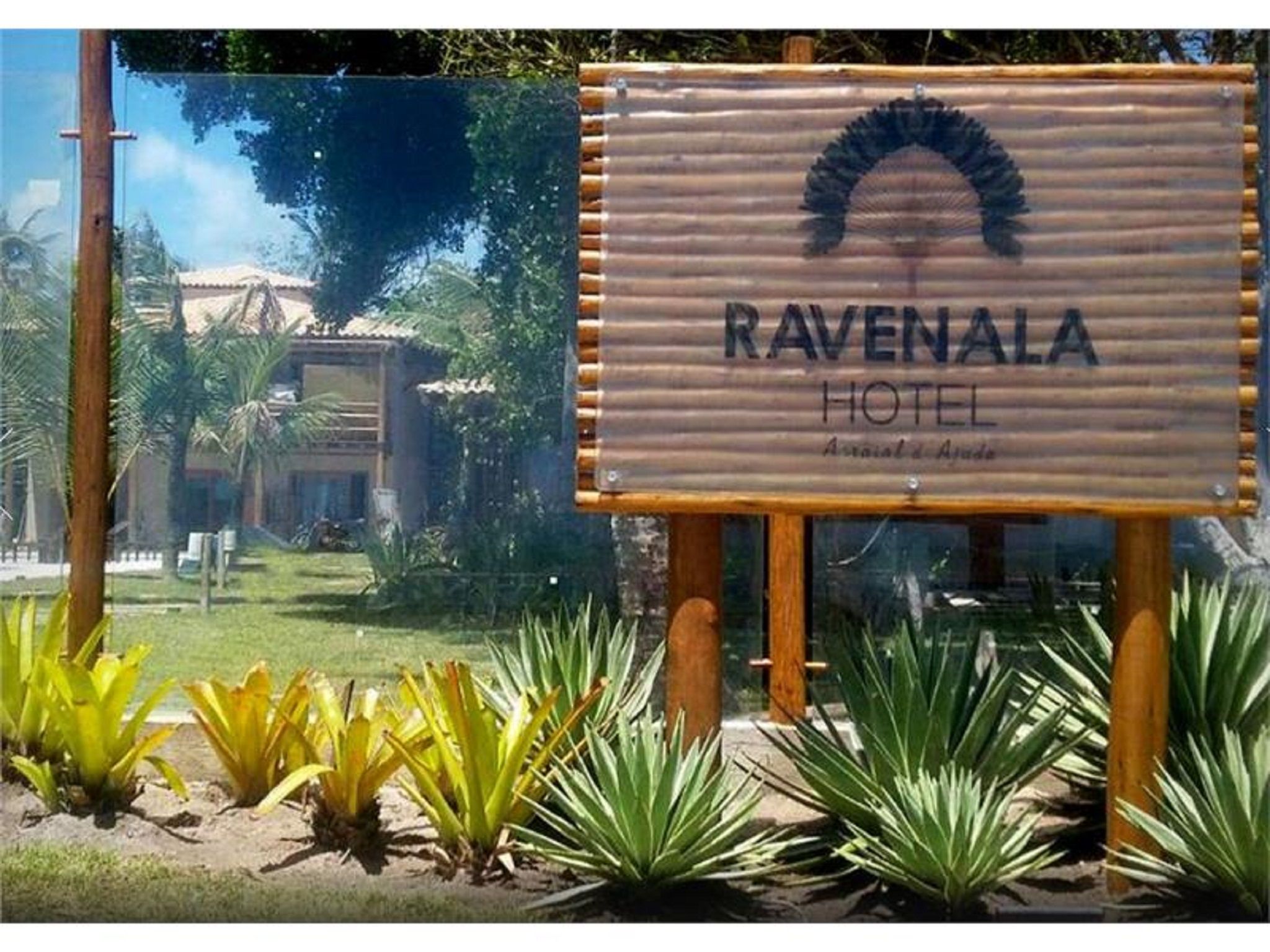 Ravenala Hotel 1