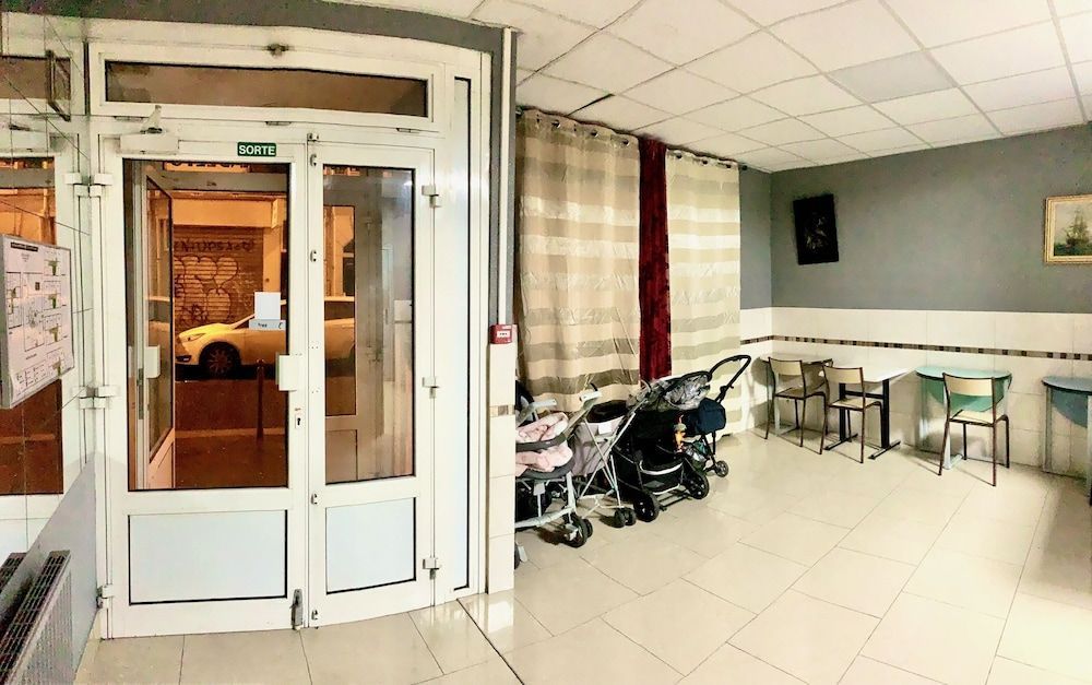 Hôtel des Andelys 1