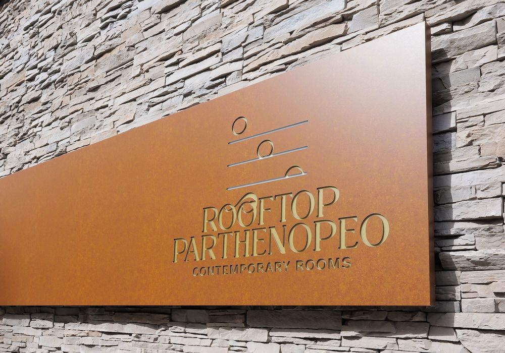 Rooftop Parthenopeo Contemporary Rooms 1