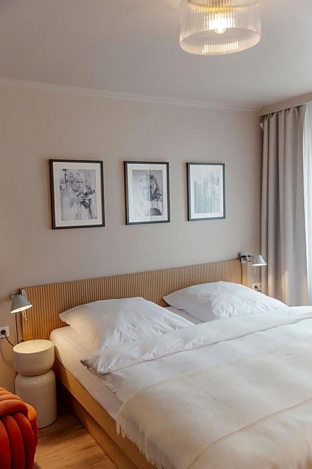 Hotel Lux 2