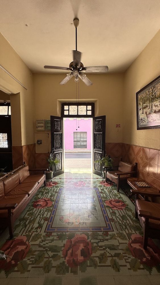 Hotel Margarita 2