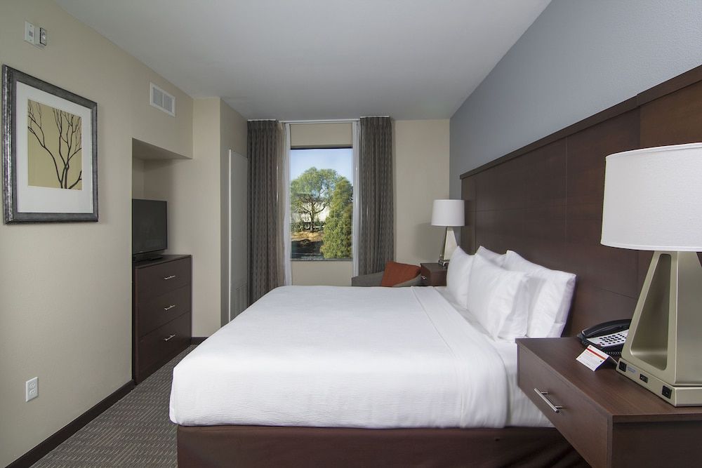Staybridge Suites CARLSBAD - SAN DIEGO by IHG 2
