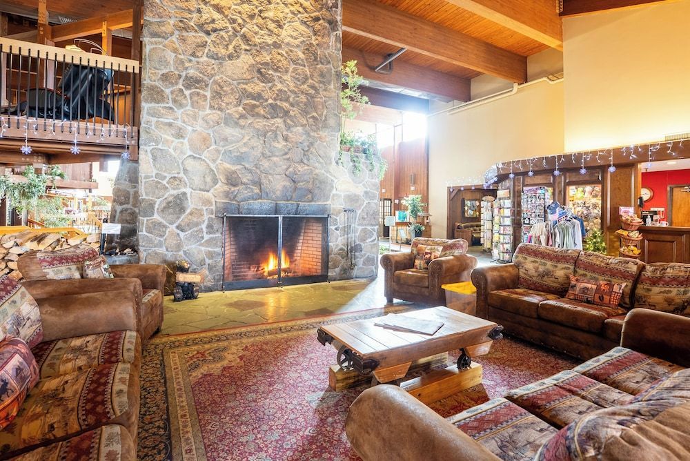 Fireside Inn & Suites West Lebanon 2