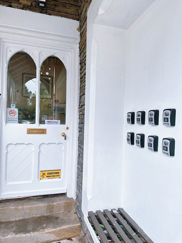 Rayrigg Villa Windermere (Room Only) 2