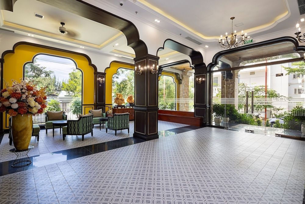 Charming beauty hotel 2