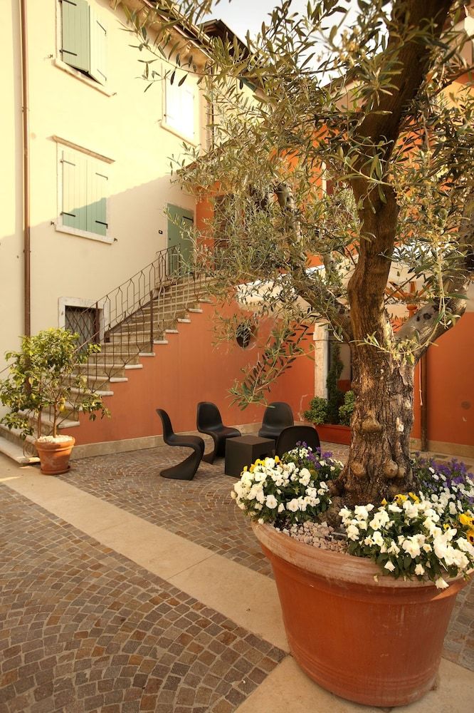 Corte San Luca Apartments 1