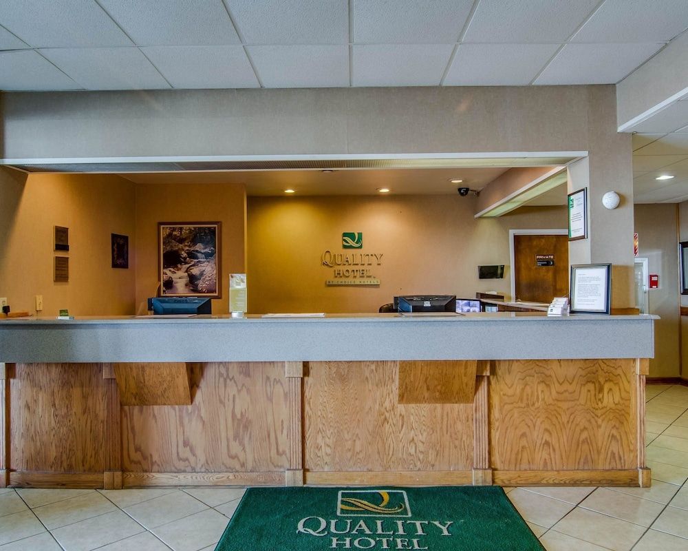 Quality Hotel and Conference Center Bluefield 2