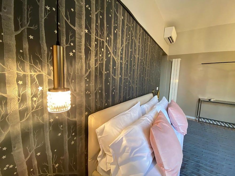 Cavour Urban Rooms by GHOR 2