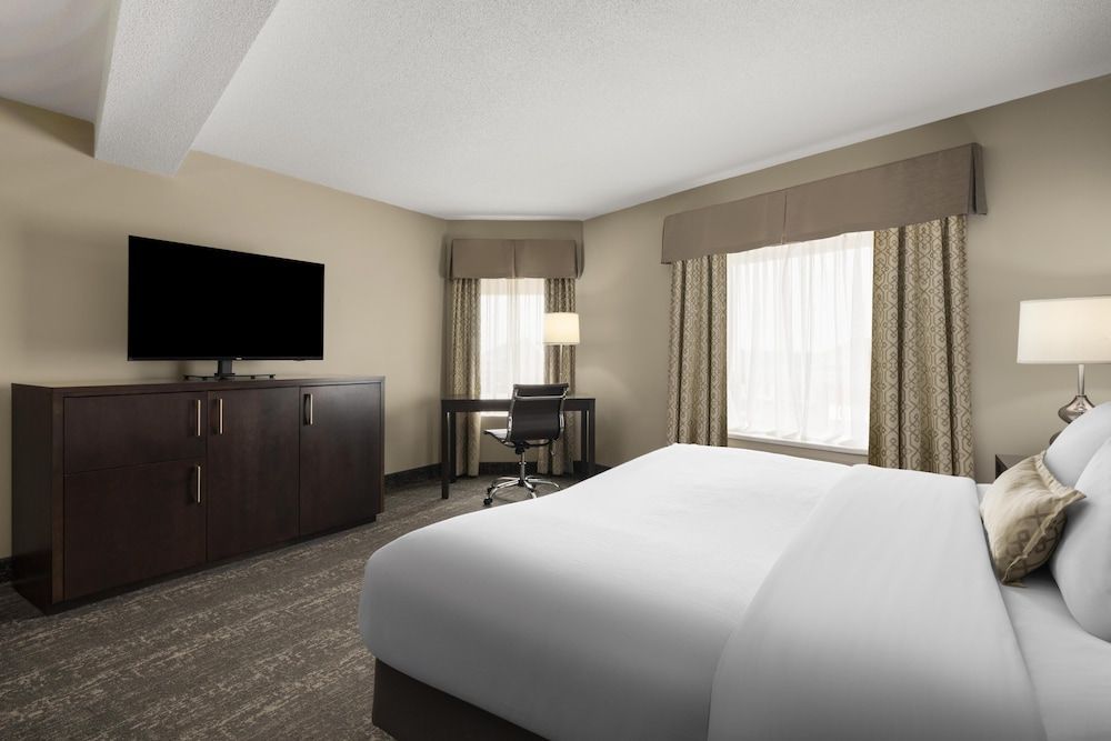Best Western Swan Castle Inn 1