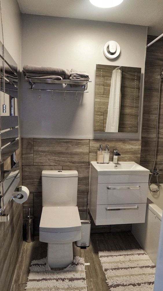 North London Apartment - Edmonton 2
