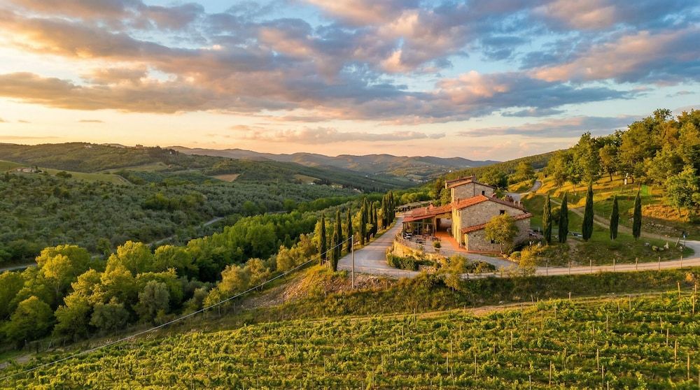 Borgo Le Noci Chianti Retreat & Pool 1