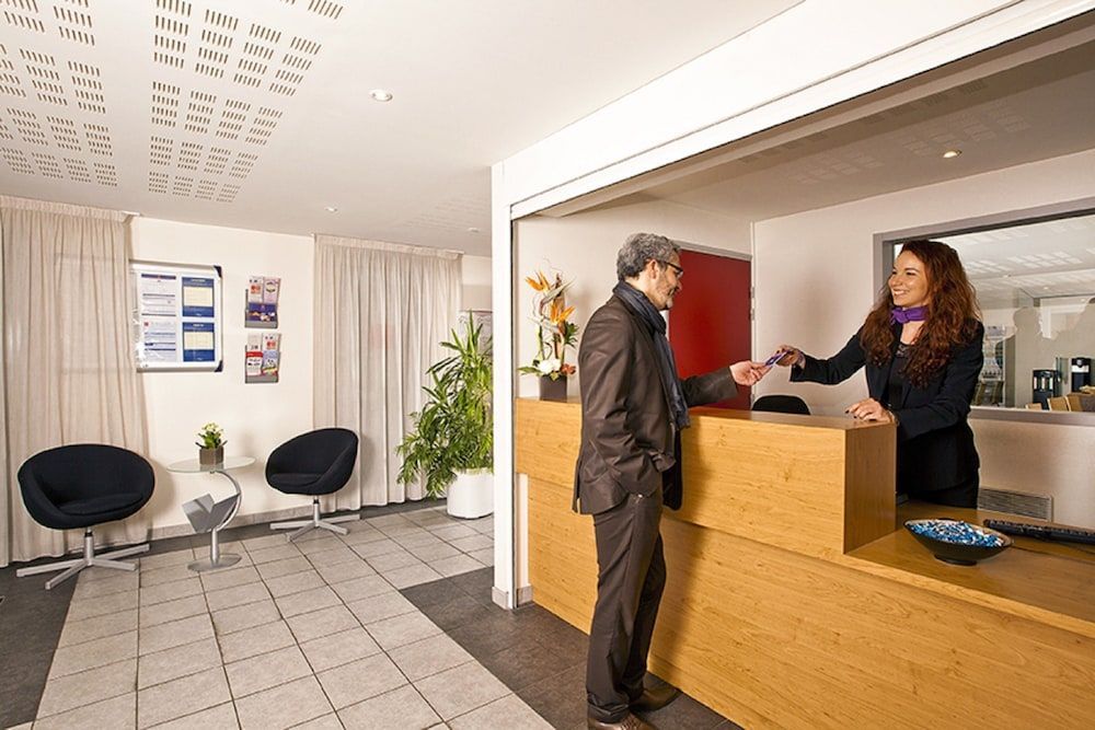 Séjours & Affaires Rennes Villa Camilla 2
