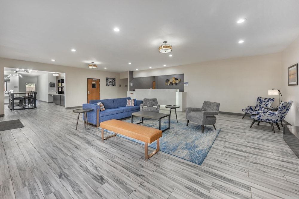 Best Western Plus Fredericksburg 2