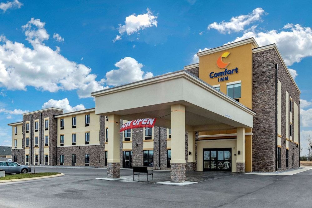 Comfort Inn White House 1