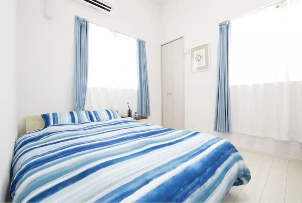 5 Minute Walk from Nishi Shinjuku Gochome Station 1