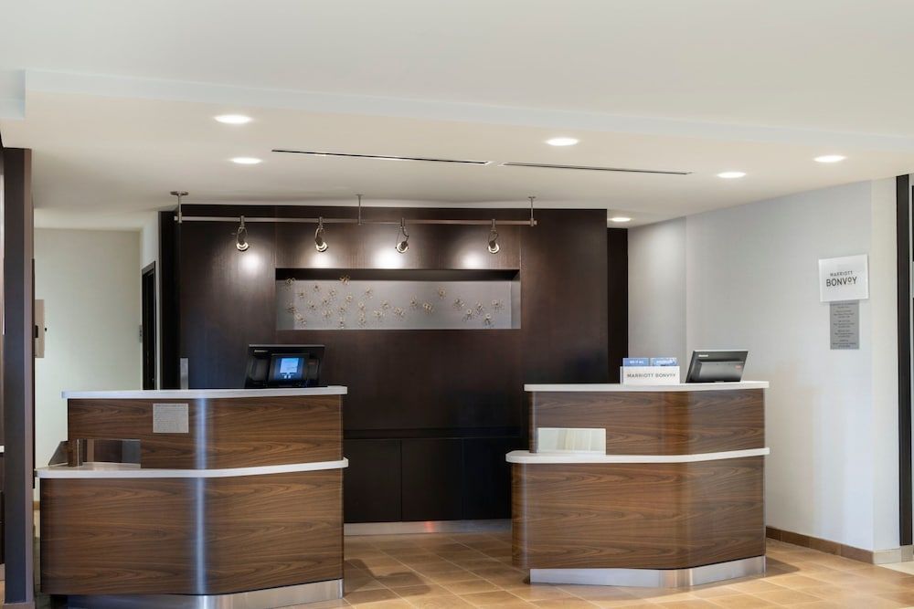 Courtyard by Marriott Columbus New Albany 2