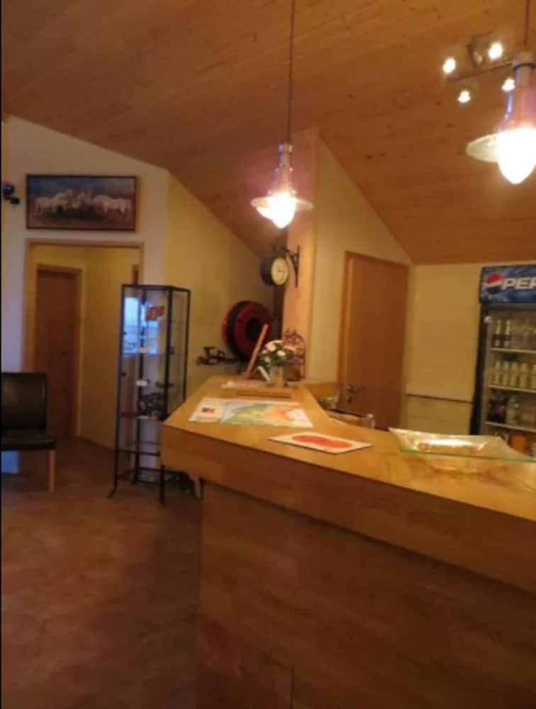 Guesthouse Vellir 2