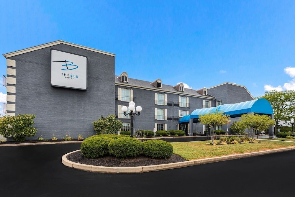 The Blu Hotel Blue Ash Cincinnati, an Ascend Collection Hotel 1