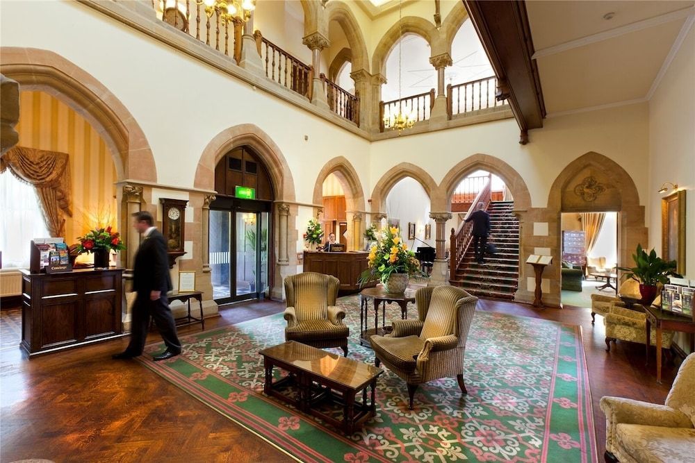 Ashdown Park Hotel 2
