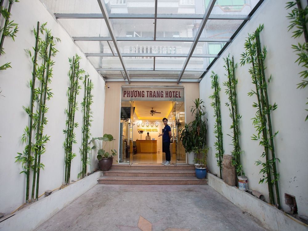 Phuong Trang Hotel 1