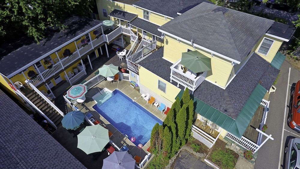 Beach Motel and Suites 1