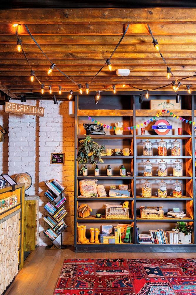 Treehouse Hotel London 1