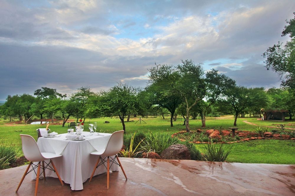 Itaga Luxury Private Game Lodge 1